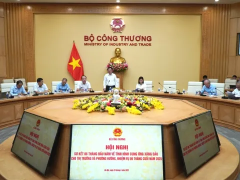 Kiến nghị rà soát quy chuẩn kỹ thuật, gỡ vướng cho doanh nghiệp xăng dầu