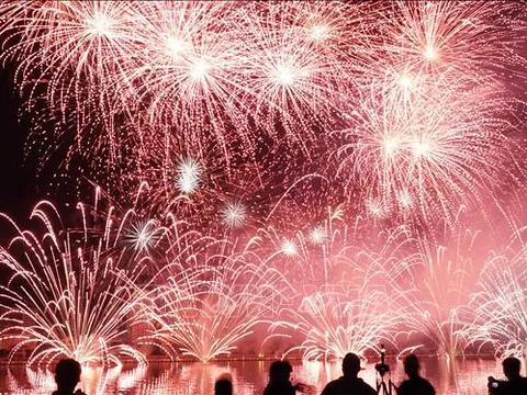 Việt Nam và Trung Quốc vào chung kết Lễ hội pháo hoa quốc tế Đà Nẵng 2025
