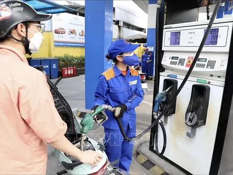 Bộ Công Thương thông tin về 'chiết khấu' trong kinh doanh xăng dầu
