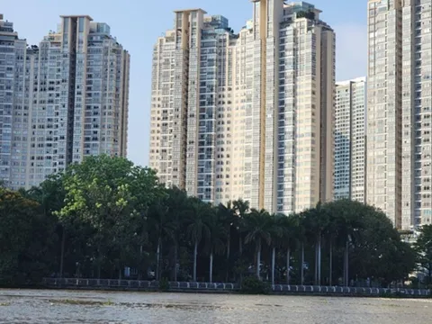 Lực cầu mua nhà cao, nhà đầu tư không vội
