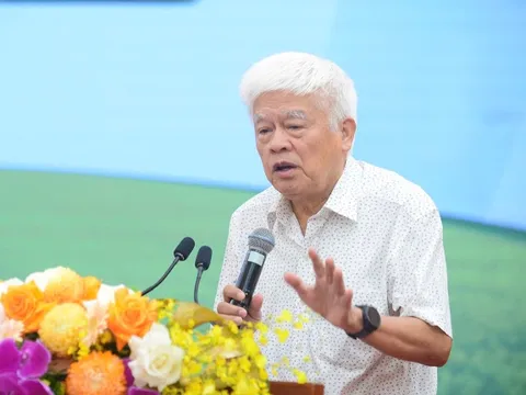 Nông nghiệp xanh: Để khoa học công nghệ không 'lỡ nhịp' với thực tiễn