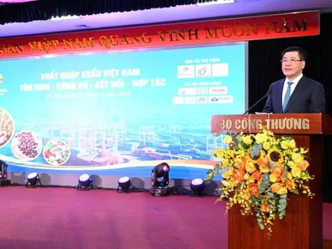 Ba giải pháp chiến lược để xuất nhập khẩu đột phá