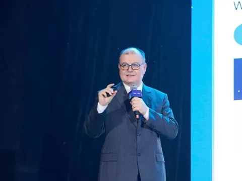 Bệnh não mô cầu xâm lấn: ít gặp nhưng nguy hiểm