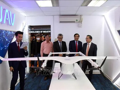 Phát triển mạnh mẽ công nghệ từ 'lực đẩy' Nghị quyết 57 và Nghị quyết 68