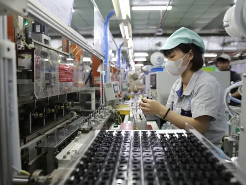 Những nút thắt kìm chân doanh nghiệp chuyển đổi xanh