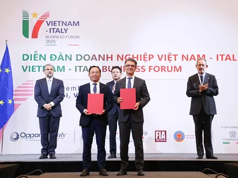 EVN và CDP trao Ý định thư hợp tác trong dự án Nhà máy Thủy điện tích năng Bác Ái