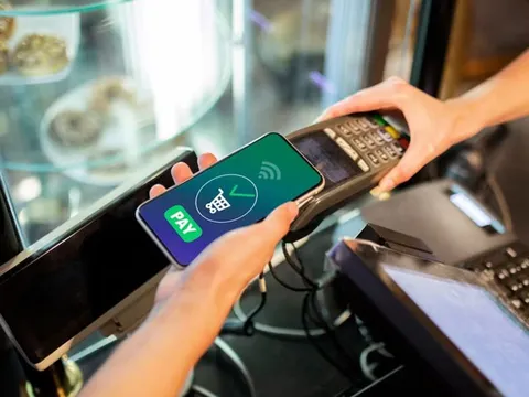 Ngân hàng Nhà nước đẩy mạnh làm sạch dữ liệu, thanh toán số bùng nổ trong năm 2025