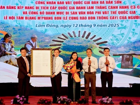 Lâm Đồng công bố Bảo vật quốc gia Đàn đá Đắk Sơn, thúc đẩy liên kết du lịch