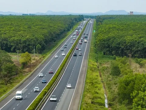 Lâm Đồng: Ba cao tốc huyết mạch vướng ba ‘điểm nghẽn’ cần tháo gỡ