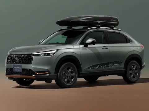 Honda HR-V 2026 chốt giá hơn 470 triệu đồng, cạnh tranh với Toyota Corolla Cross