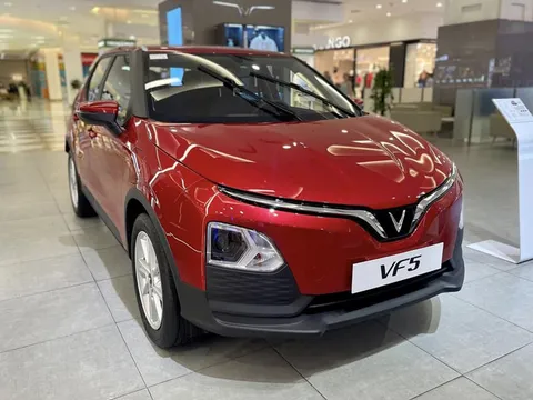 Top 10 ôtô bán chạy nhất tại Việt Nam tháng 8/2025: VinFast chiếm 4 vị trí đầu