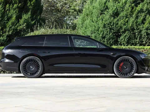 Xe hạng sang công suất 523 mã lực, trang bị ‘đỉnh nóc’, giá hơn 1,1 tỷ đồng