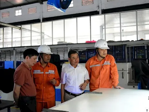 Điện lực Hà Nội đồng hành cùng doanh nghiệp trong chuyển đổi số