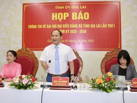 Hơn 100 nhà báo đưa tin Đại hội Đảng bộ tỉnh Gia Lai lần thứ I