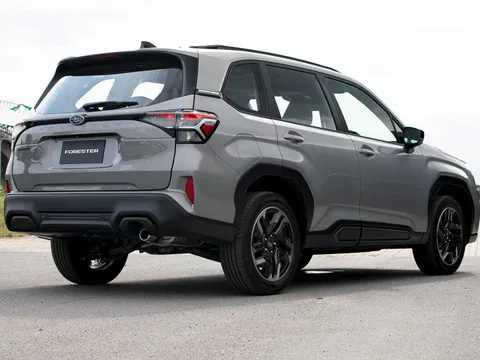 Đối thủ của Mazda CX-5, Honda CR-V chốt giá hơn 2,1 tỷ đồng