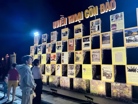 Lan tỏa văn hóa đọc từ hội sách 'Huyền thoại Côn Đảo'