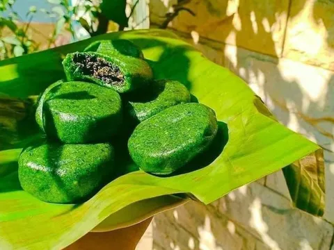 Món bánh độc đáo ở Lạng Sơn làm từ lá cây vườn nhà bất ngờ trở thành 'hot trend' ẩm thực