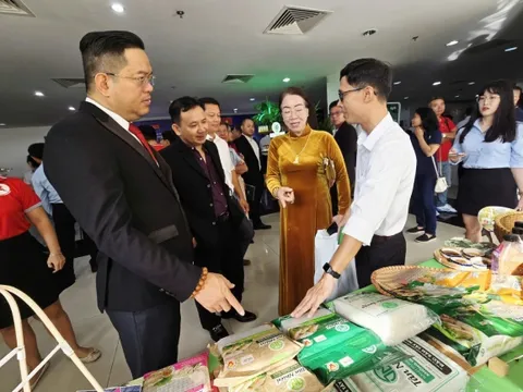 Đẩy mạnh xúc tiến thương mại khu vực miền Nam với Campuchia