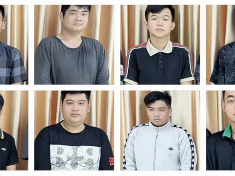 Chưa kịp đua, bị công an 'dỏm' cướp luôn xe