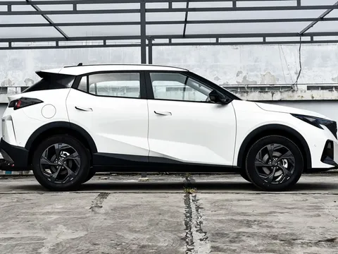 SUV hạng B động cơ tăng áp, ngoại hình cá tính, giá gần 320 triệu đồng