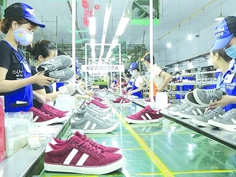 Dệt may, da giày chịu thêm áp lực lớn từ EU