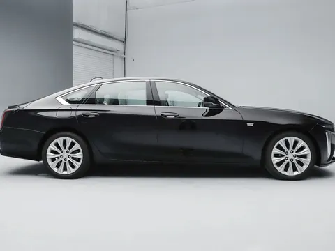 Đối thủ của Mercedes-Benz S-Class ra mắt, giá gần 1,1 tỷ đồng