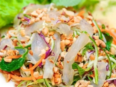 Đến Hà Tĩnh, thử ngay món 'đỉnh' của Hội Kỷ lục gia