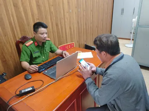 Khách gửi ảnh chuyển khoản, chủ cửa hàng suýt mất cả trăm triệu