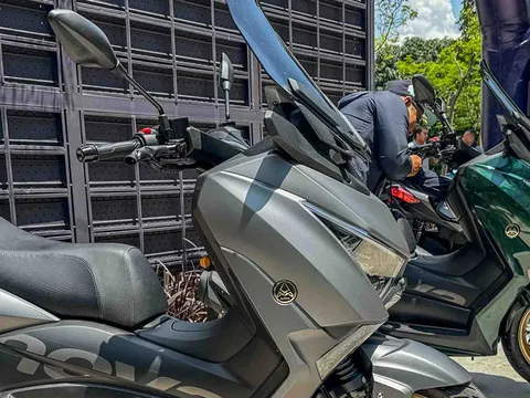 Xe tay ga 244cc, phanh ABS 2 kênh, TCS, giá hơn 90 triệu đồng