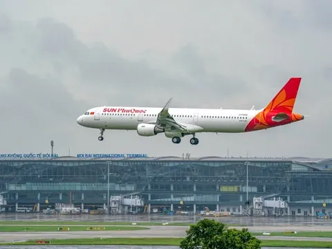 Sun PhuQuoc Airways khai thác chuyến bay thương mại đầu tiên